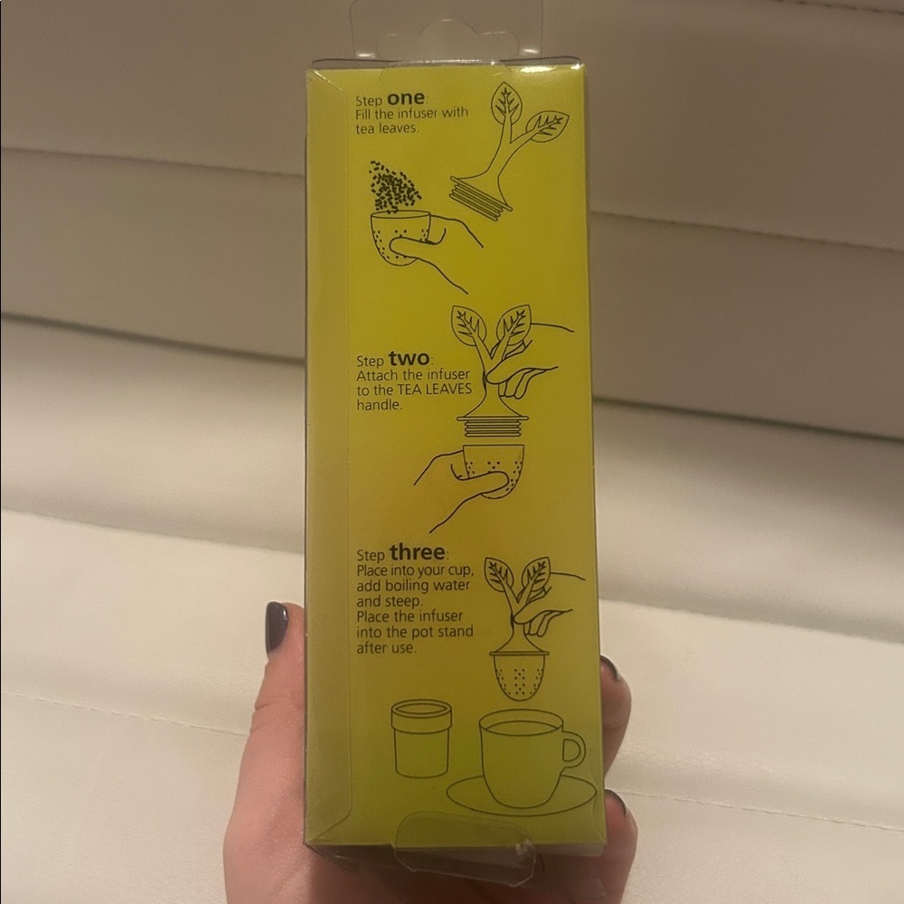 Yellow Flower Rose Tea Infuser - Picture 3 of 4